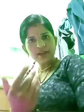 Snapshot of Cuty_nensi chatting on October 30, 7:43 am Cuty nensi online show from October 30, 7:43 am