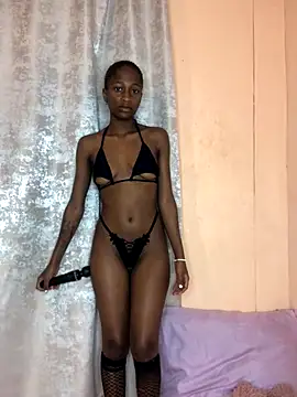 Caramel102004 online show from September 27, 8:03 pm