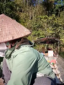 Meoweo 23 online show from December 14, 8:09 am