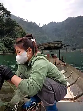 Meoweo 23 online show from December 18, 12:17 am