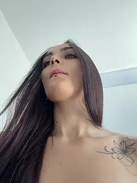 ScarStarX online show from June 7, 1:26 pm