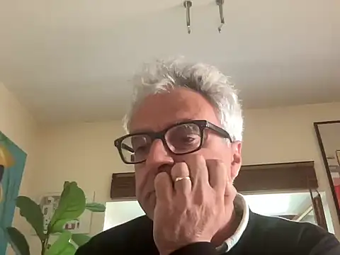 chtentation online show from March 20, 4:12 pm