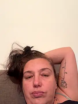 Snapshot of Eleanorxx chatting on October 1, 8:04 pm Eleanorxx online show from October 1, 8:04 pm