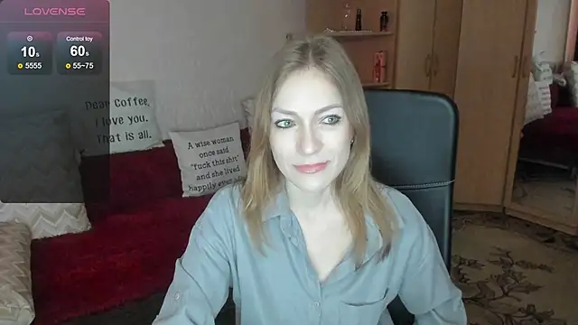 Tiffany Bates online show from May 3, 9:04 am