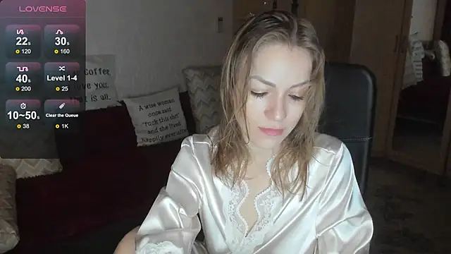 Tiffany Bates online show from May 11, 3:34 am