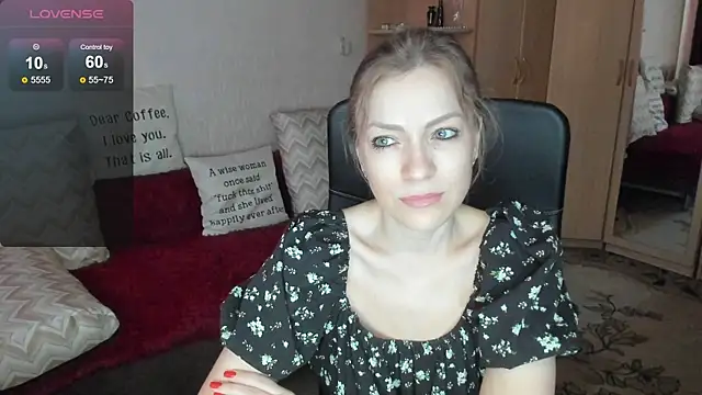 Tiffany Bates online show from July 20, 10:39 am
