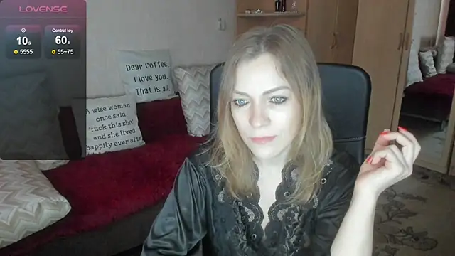 Tiffany Bates online show from July 25, 9:40 am