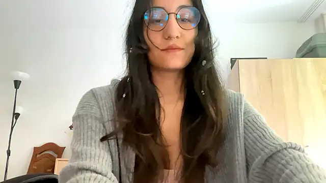 Snapshot of EvaJetty chatting on November 1, 1:13 pm EvaJetty online show from November 1, 1:13 pm