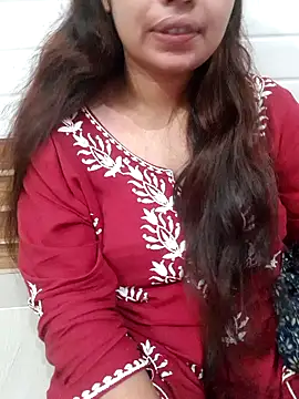 Snapshot of Minakshi_677 chatting on October 14, 5:25 pm Minakshi 677 online show from October 14, 5:25 pm