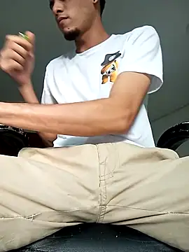 Pingasaboy20 online show from November 7, 10:10 pm