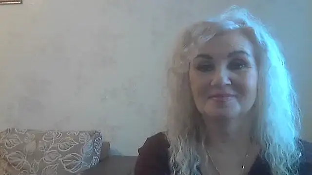 LadySexyBlond online show from April 17, 1:03 pm