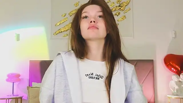 Snapshot of Nicole_Broown_ chatting on February 19, 10:06 pm Nicole Broown online show from February 19, 10:06 pm