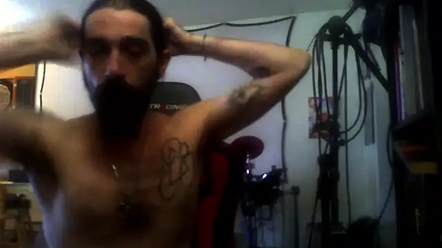 Snapshot of Neekaleek89 chatting on September 24, 10:24 pm Neekaleek89 online show from September 24, 10:24 pm