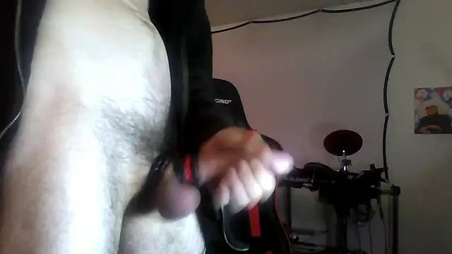 Snapshot of Neekaleek89 chatting on October 9, 4:27 pm Neekaleek89 online show from October 9, 4:27 pm