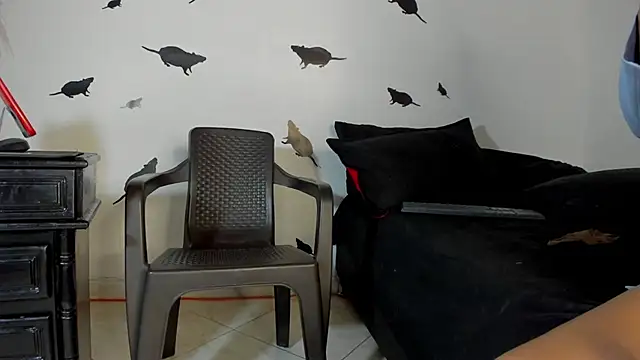 Carlota flow online show from October 24, 1:35 am