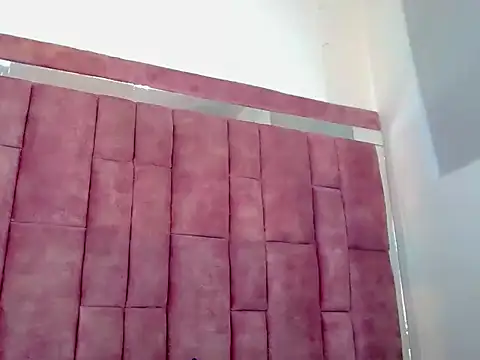 Snapshot of katherine_x1 chatting on November 5, 1:00 pm katherine x1 online show from November 5, 1:00 pm