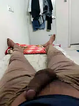 Snapshot of ramboram897 chatting on October 13, 1:11 pm ramboram897 online show from October 13, 1:11 pm