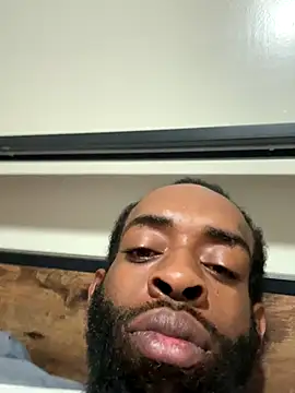 Snapshot of vaultclub chatting on September 25, 11:25 am vaultclub online show from September 25, 11:25 am