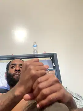 Snapshot of vaultclub chatting on October 27, 10:03 pm vaultclub online show from October 27, 10:03 pm