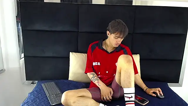 Jerom xx online show from October 20, 7:36 pm