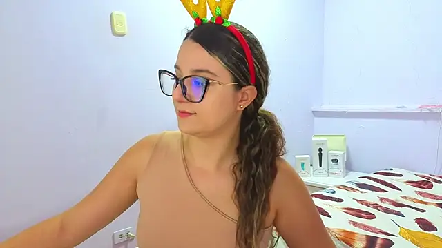 katiaa lovv online show from December 14, 1:38 pm