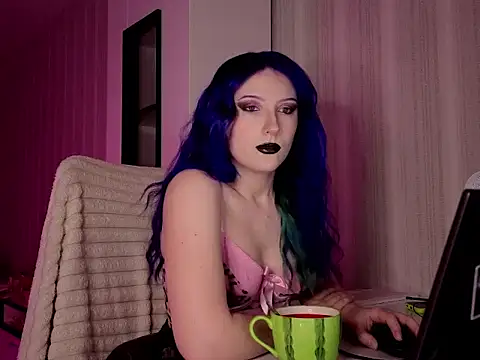 violet-siren-x online show from March 18, 9:23 am