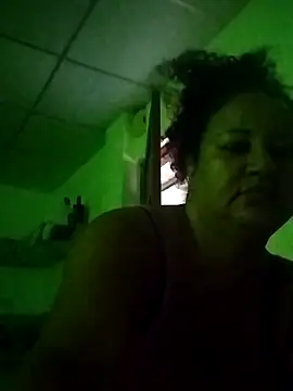 Snapshot of MEYBELLATINA chatting on March 7, 10:51 pm MEYBELLATINA online show from March 7, 10:51 pm