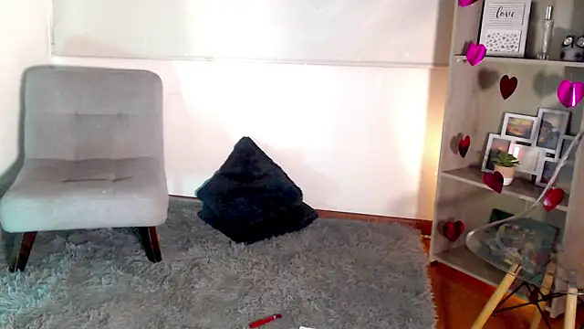 Snapshot of SashaBowei chatting on May 20, 3:02 am SashaBowei online show from May 20, 3:02 am