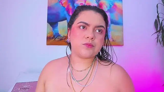 Snapshot of MissSofia_1 chatting on November 12, 2:01 am MissSofia 1 online show from November 12, 2:01 am