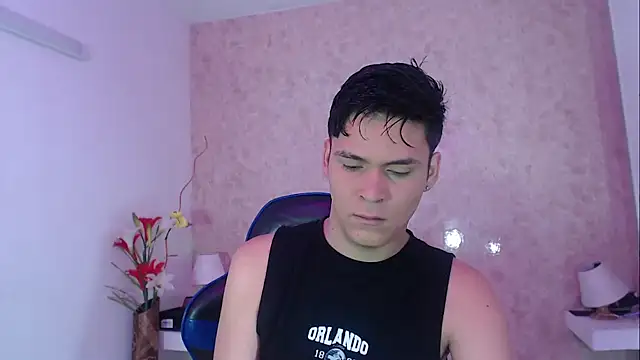 Aaron Foxxx online show from October 4, 12:03 pm