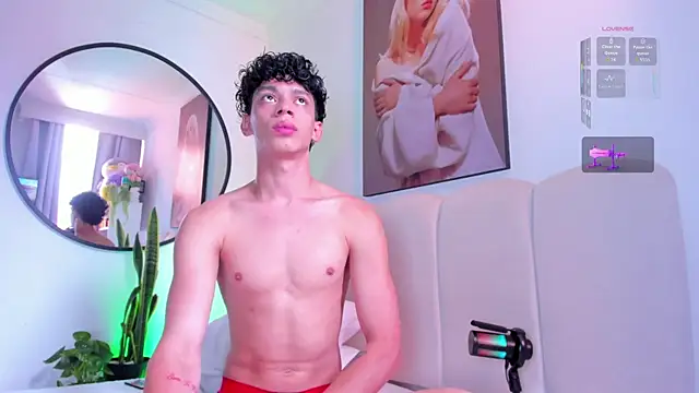 lion stone online show from September 25, 5:49 pm