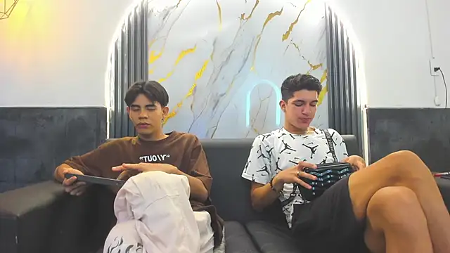 Stiben boy online show from November 16, 12:33 pm