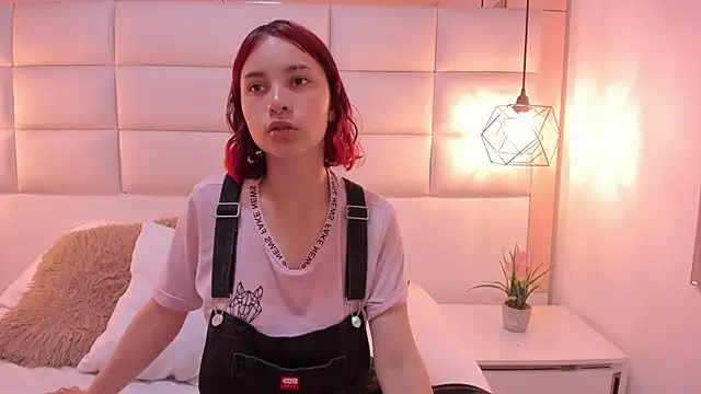 Megane whitte online show from November 16, 8:47 pm