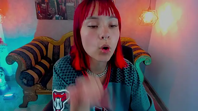 Megane whitte online show from December 18, 3:01 am