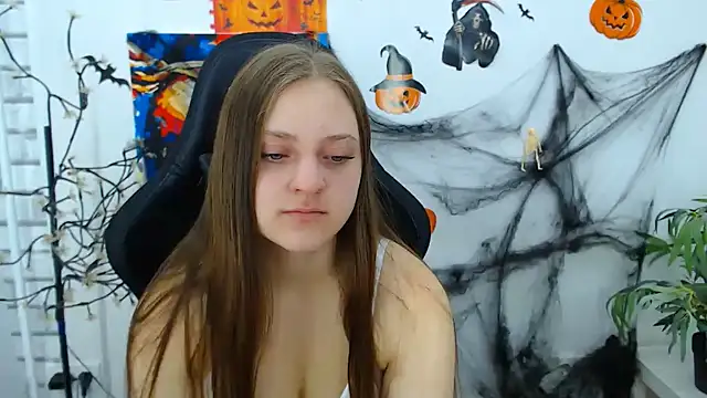 Snapshot of ArinaBelle chatting on October 27, 2:48 am ArinaBelle online show from October 27, 2:48 am