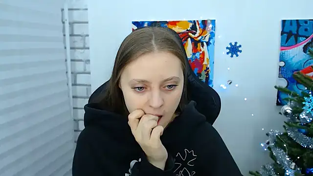 Snapshot of ArinaBelle chatting on December 18, 12:49 am ArinaBelle online show from December 18, 12:49 am