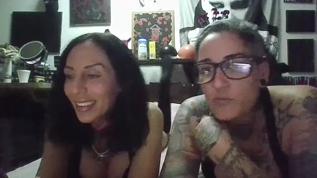 inkdmagz online show from November 7, 1:27 am