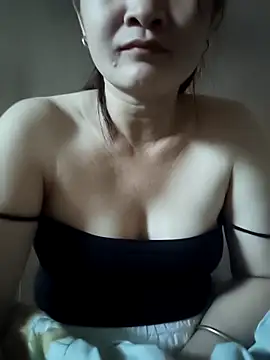 Snapshot of Paul-paul11 chatting on October 29, 11:28 pm Paul-paul11 online show from October 29, 11:28 pm