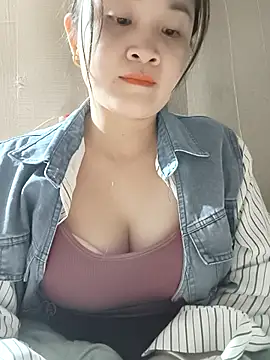 Snapshot of Paul-paul11 chatting on November 19, 12:49 pm Paul-paul11 online show from November 19, 12:49 pm