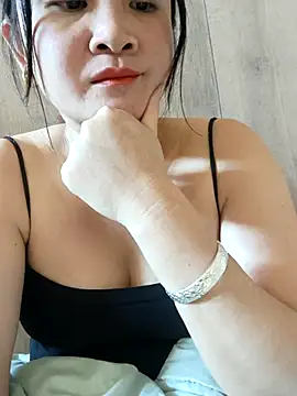 Snapshot of Paul-paul11 chatting on November 29, 4:59 am Paul-paul11 online show from November 29, 4:59 am