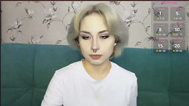 LeisaHopperstad online show from July 5, 8:21 am