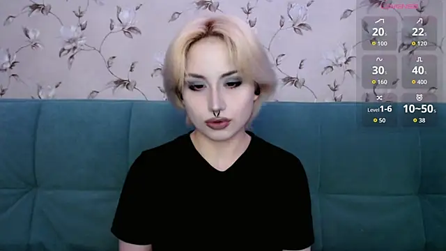 LeisaHopperstad online show from July 11, 9:45 am