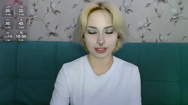 LeisaHopperstad online show from July 17, 11:39 am