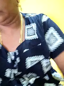 Snapshot of navyasree143 chatting on October 4, 5:27 am navyasree143 online show from October 4, 5:27 am