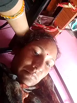 Snapshot of Tona8080 chatting on October 8, 5:27 am Tona8080 online show from October 8, 5:27 am