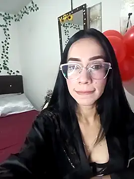 Snapshot of YaraDuartee chatting on February 26, 7:46 pm YaraDuartee online show from February 26, 7:46 pm