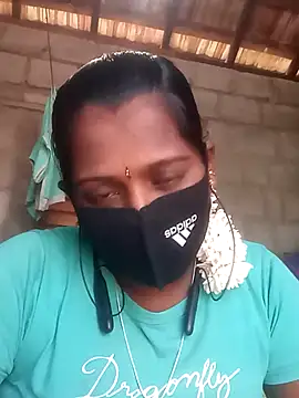 Snapshot of Tamil_Hot_Sandy chatting on October 23, 6:02 am Tamil Hot Sandy online show from October 23, 6:02 am