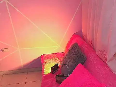 CuteFlame online show from November 21, 9:35 pm