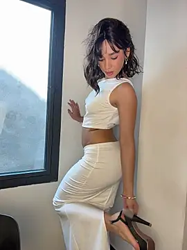 Capricho 01 online show from February 17, 6:14 pm