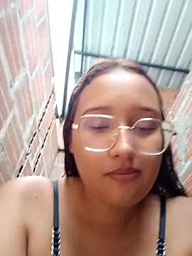 young dairy01 online show from December 20, 12:23 pm